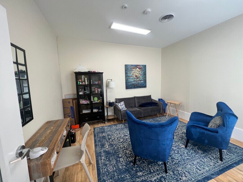 More Photos Of 301 E 3rd Ave, San Mateo Loft Creative Space For Lease