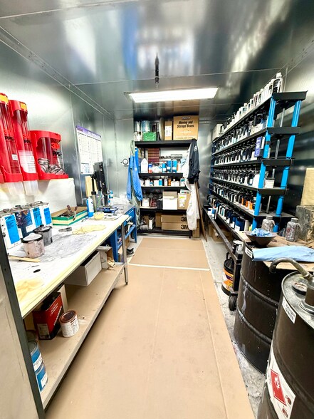 More Photos Of 1750 W 64th Ln, Denver Warehouse For Sale