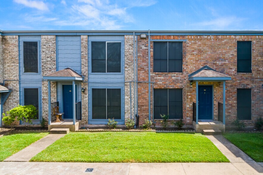 More Photos Of 3420 Federal Rd, Pasadena Apartments For Sale