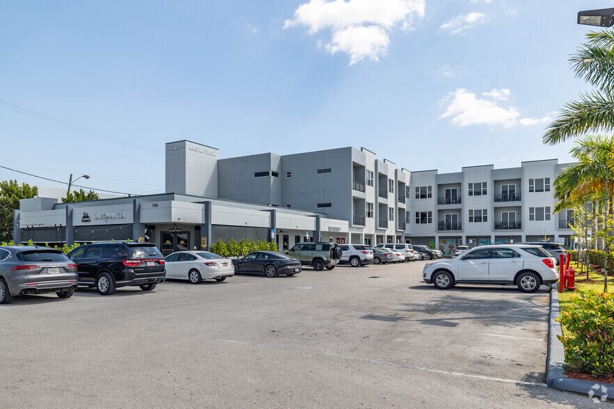 Primary Photo Of 7755 W 4th Ave, Hialeah Apartments For Lease
