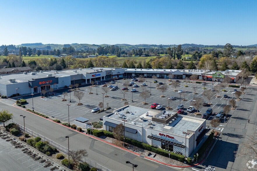 More Photos Of 575-605 Rohnert Park Expy W, Rohnert Park Unknown For Lease