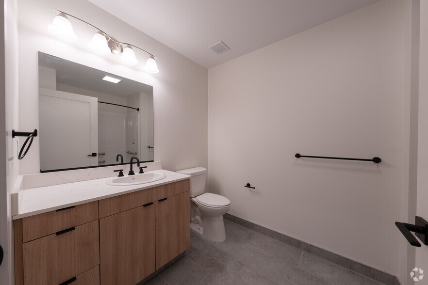 More Photos Of 1100 Michigan Ave, Buffalo Apartments For Lease