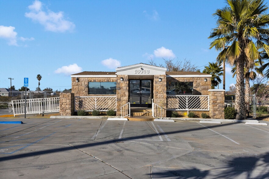 More Photos Of 16088 Outer Bear Valley Rd, Victorville Office For Lease