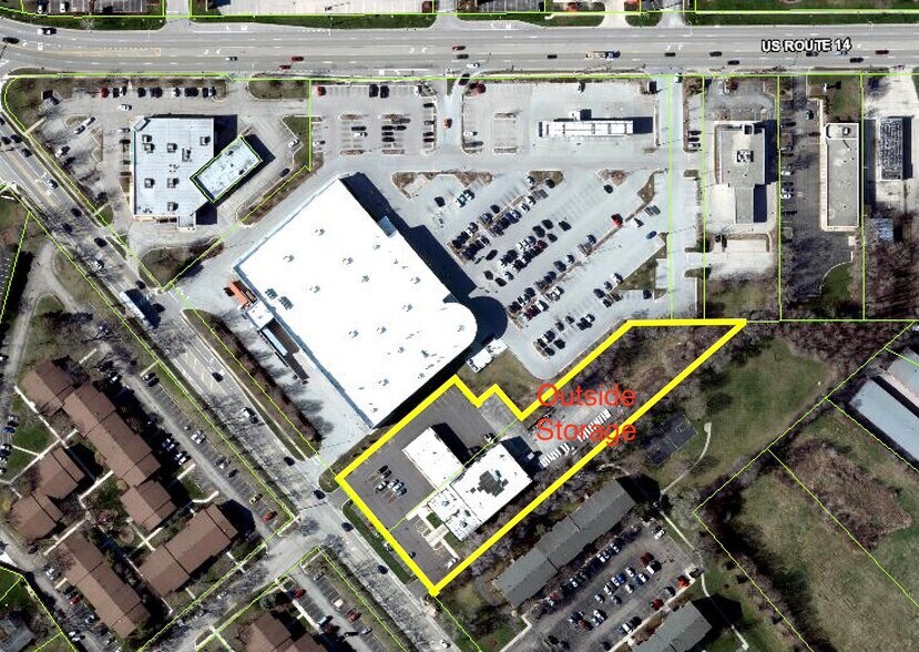 More Photos Of 7218 N Virginia Rd, Crystal Lake Light Distribution For Sale