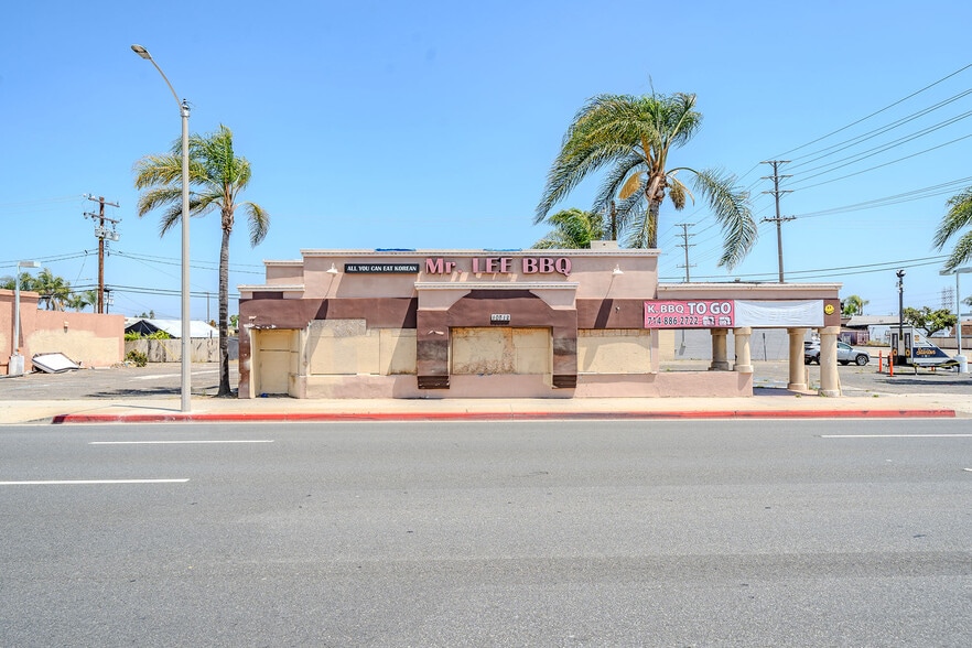 More Photos Of 10712 Beach Blvd, Stanton Restaurant For Sale