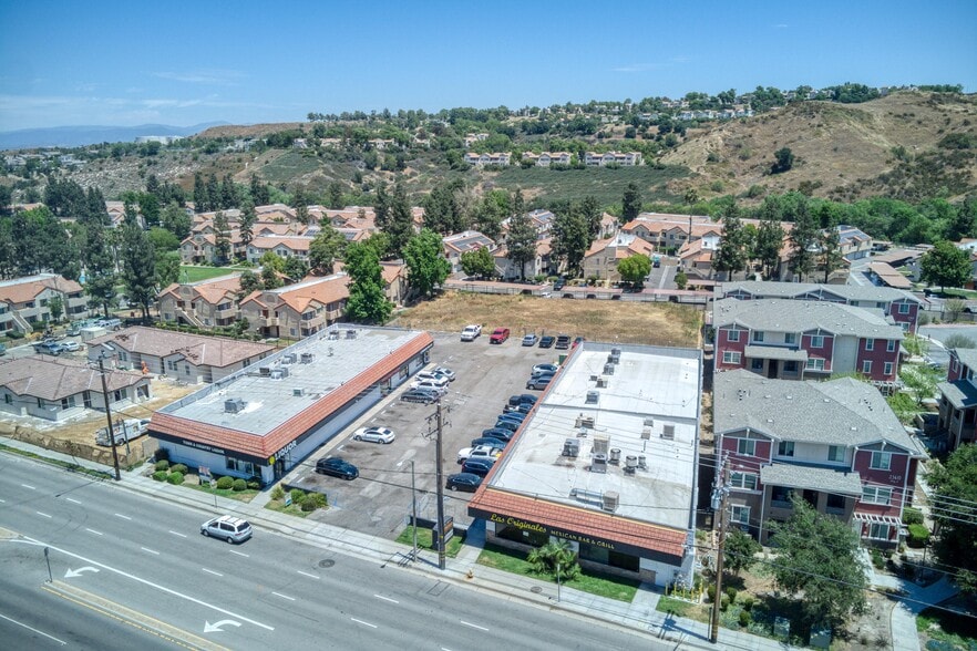 More Photos Of 23630-23638 Newhall Ave, Santa Clarita Unknown For Lease