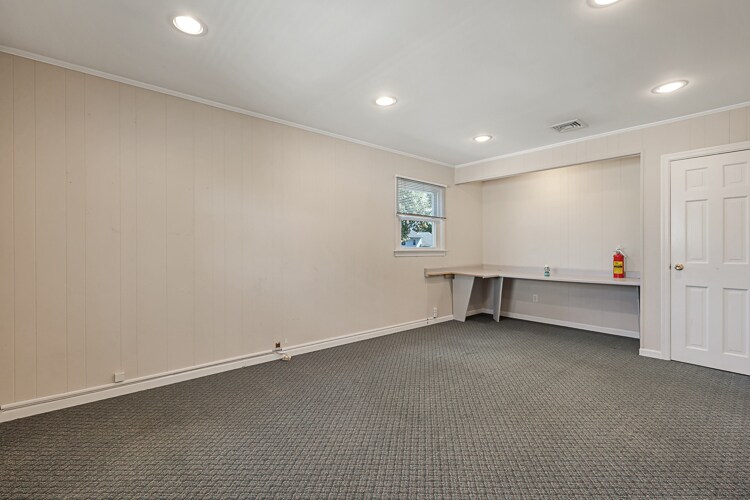 More Photos Of 30 Brant Ave, Clark Office For Sale