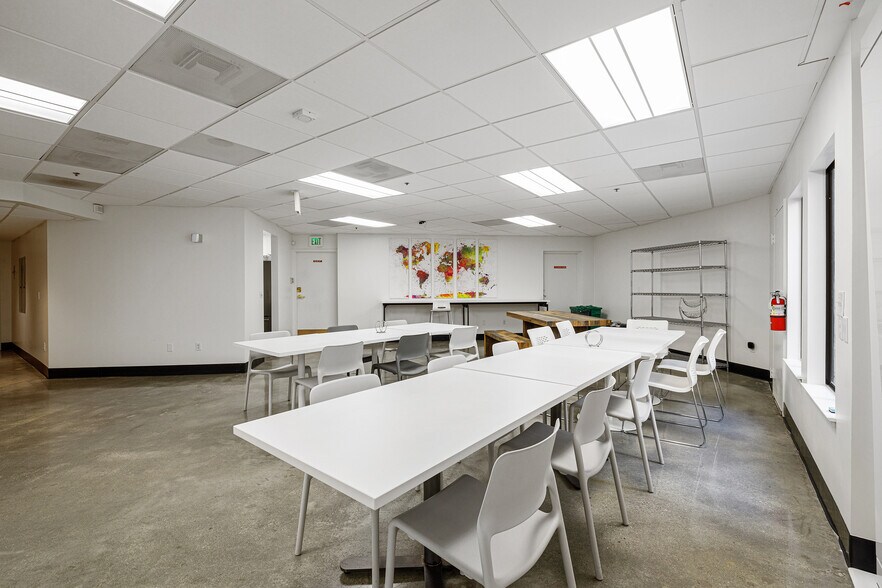 More Photos Of 375 Forest Ave, Palo Alto Office Residential For Lease