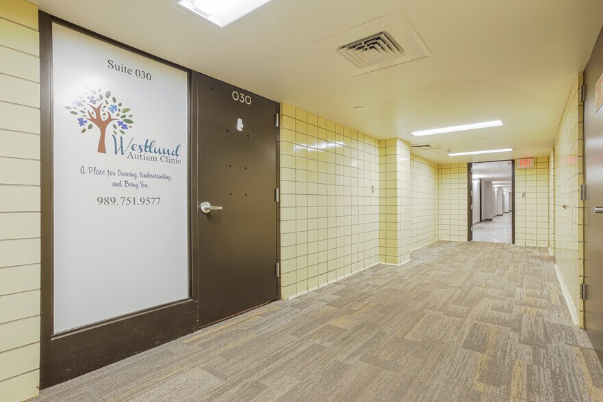 More Photos Of 203 S Washington Ave, Saginaw Medical For Lease