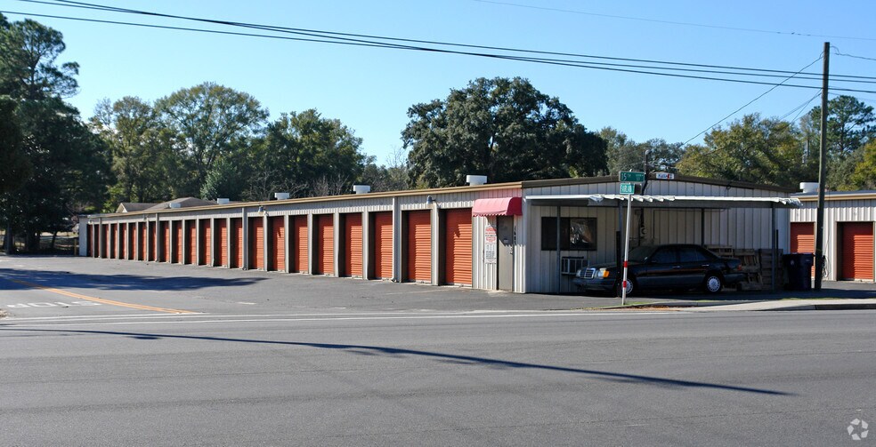 Primary Photo Of 1603 W 15th St, Panama City Self Storage For Sale