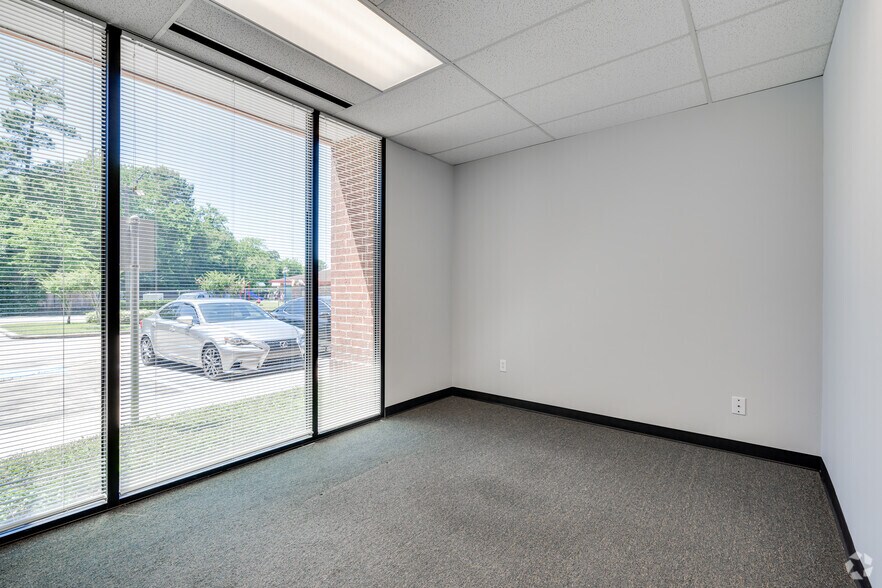 More Photos Of 17207 Kuykendahl Rd, Spring Office For Lease