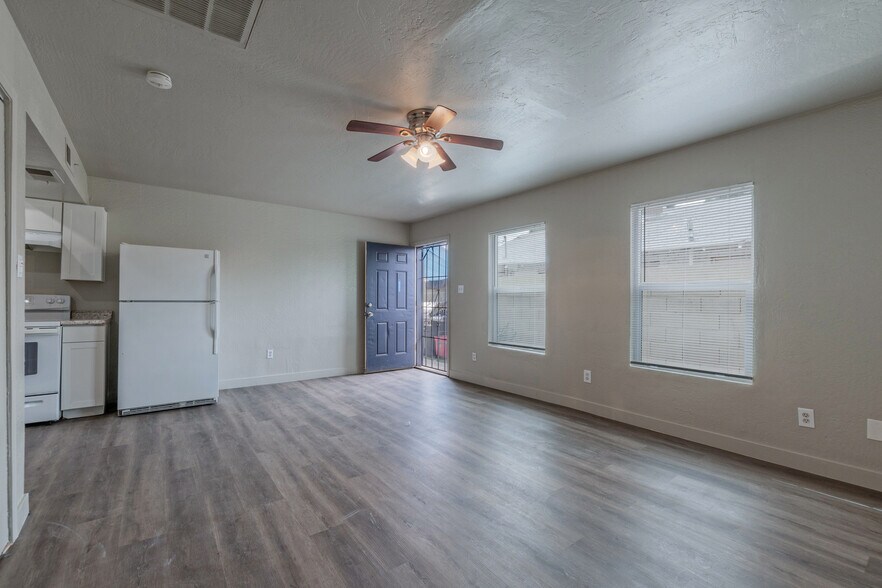 More Photos Of 1421 E Fillmore St, Phoenix Multifamily For Sale