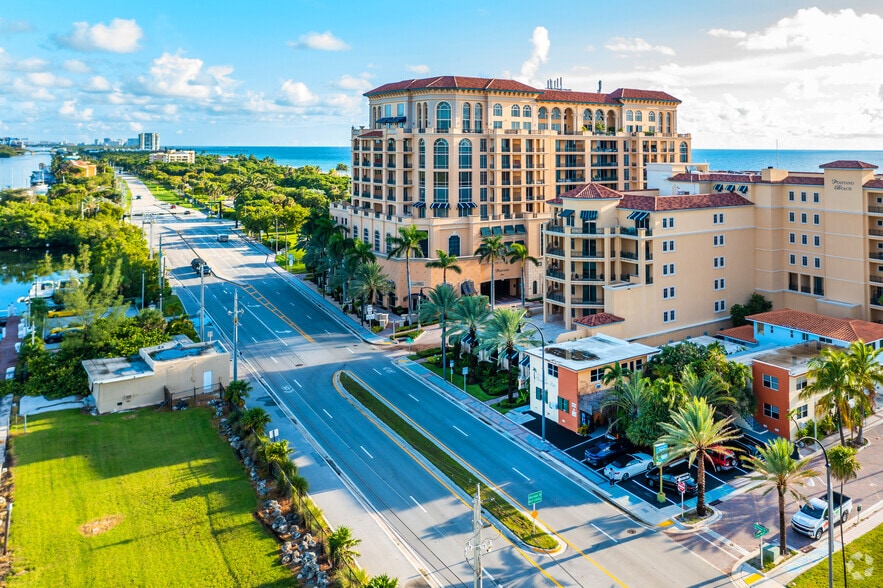 More Photos Of 3405 N Ocean Dr, Hollywood Hotel For Sale