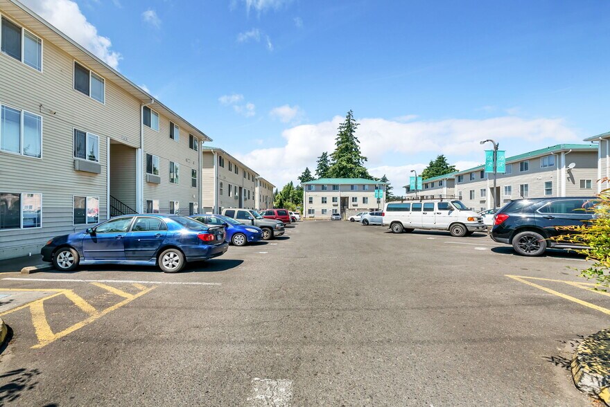 More Photos Of 1901-1943 SE 122nd Ave, Portland Apartments For Sale