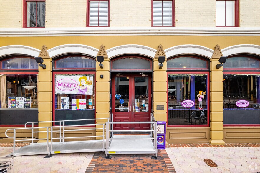 More Photos Of 112 - 126 W Church St, Orlando General Retail For Lease