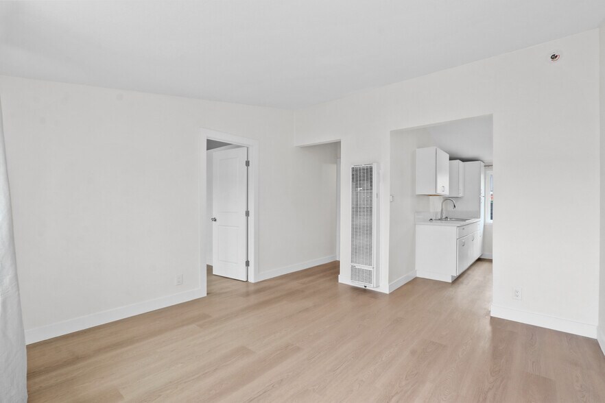 More Photos Of 609 W E St, Wilmington Apartments For Sale