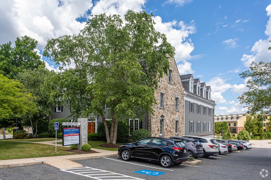 More Photos Of 10 Union St, Natick Medical For Sale