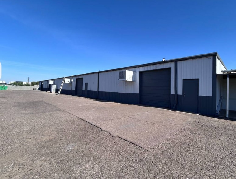 More Photos Of 1424-1428 E Broadway Rd, Phoenix Manufacturing For Lease