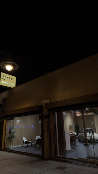 More Photos Of 5911-5913 Hollywood Blvd, Los Angeles Restaurant For Lease