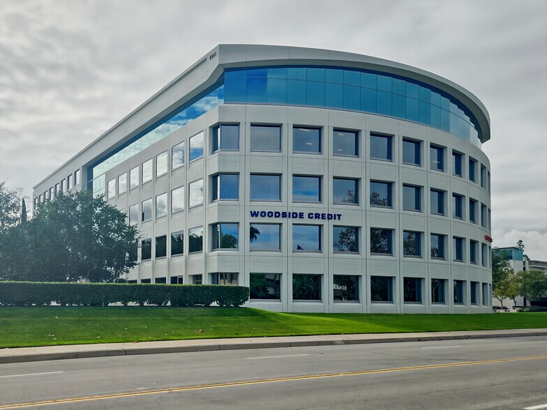 More Photos Of 895 Dove St, Newport Beach Coworking Space