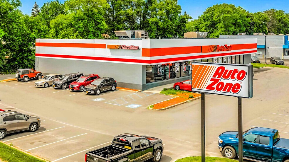 Primary Photo Of 4815 Josey ln, Carrollton Auto Repair For Sale