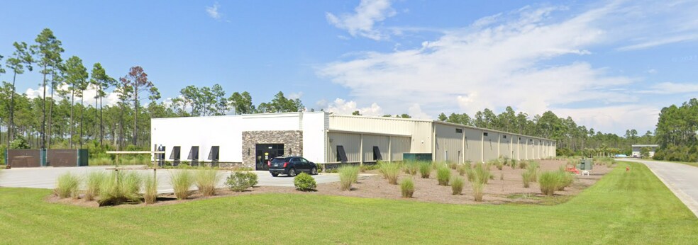 More Photos Of 17684 Cordova Pl, Panama City Beach Distribution For Lease