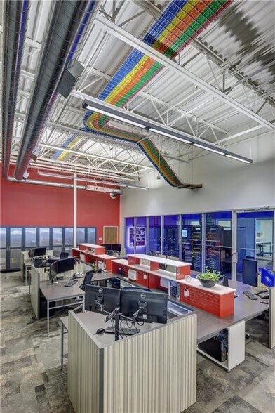 More Photos Of 1705 S Walton Blvd, Bentonville Office For Sale