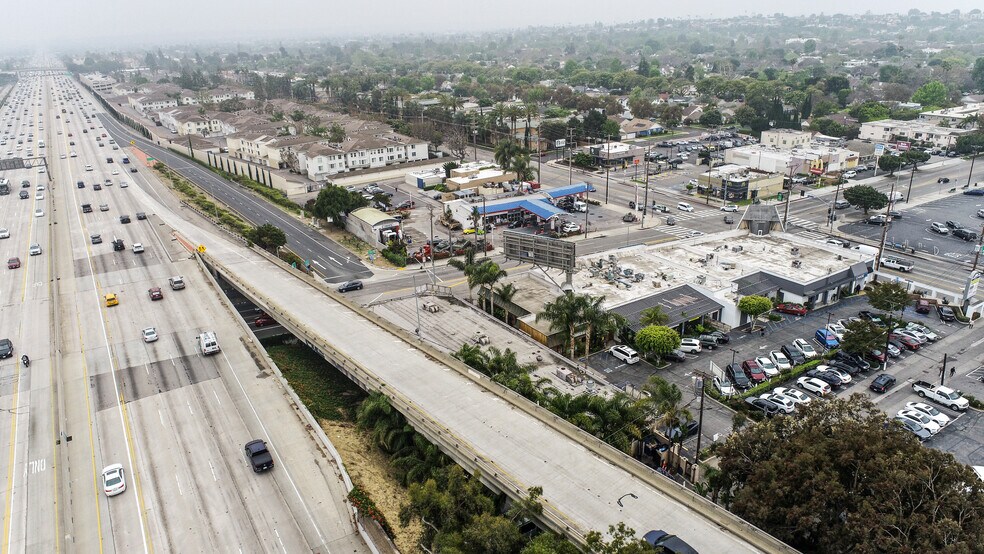 More Photos Of 11251 National Blvd, Los Angeles Office For Lease