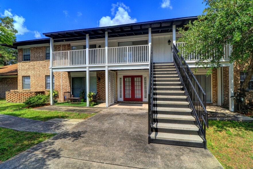 More Photos Of 7011 San Ramon Pl, Tampa Apartments For Sale