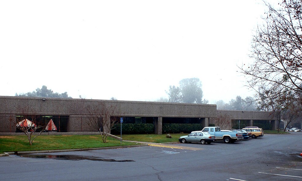 More Photos Of 180 Blue Ravine Rd, Folsom Research And Development For Lease