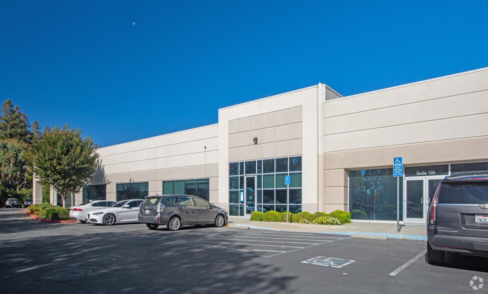 More Photos Of 7500 Arroyo Cir, Gilroy Light Distribution For Sale