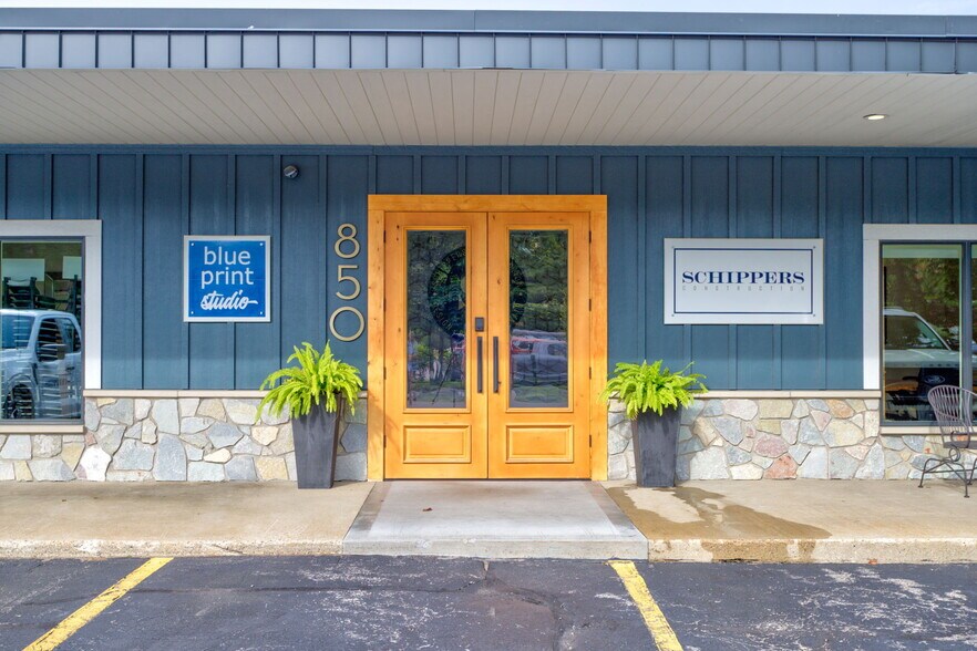 More Photos Of 850 Maple Ave, Holland Industrial For Sale