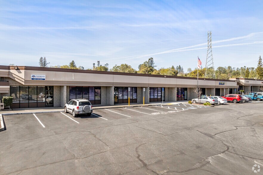 More Photos Of 11702-11734 Enterprise Dr, Auburn Office For Sale
