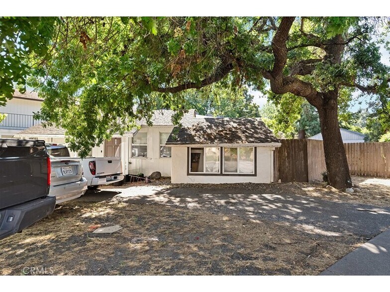 More Photos Of 1204 W 5th St, Chico Apartments For Sale