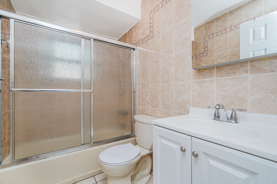More Photos Of 1969 Bath Ave, Brooklyn Specialty For Sale