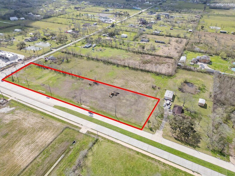 More Photos Of 8256 Bailey Rd, Manvel Storefront For Lease