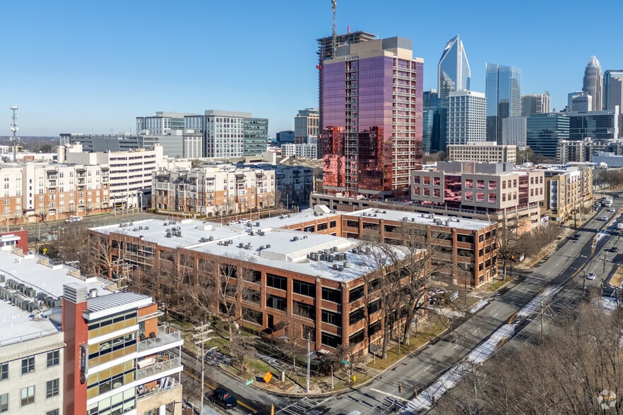 More Photos Of 310 Arlington Ave, Charlotte Apartments For Lease