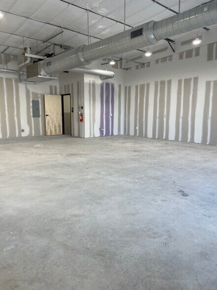 More Photos Of 12705 W State Highway 29, Liberty Hill Storefront For Lease