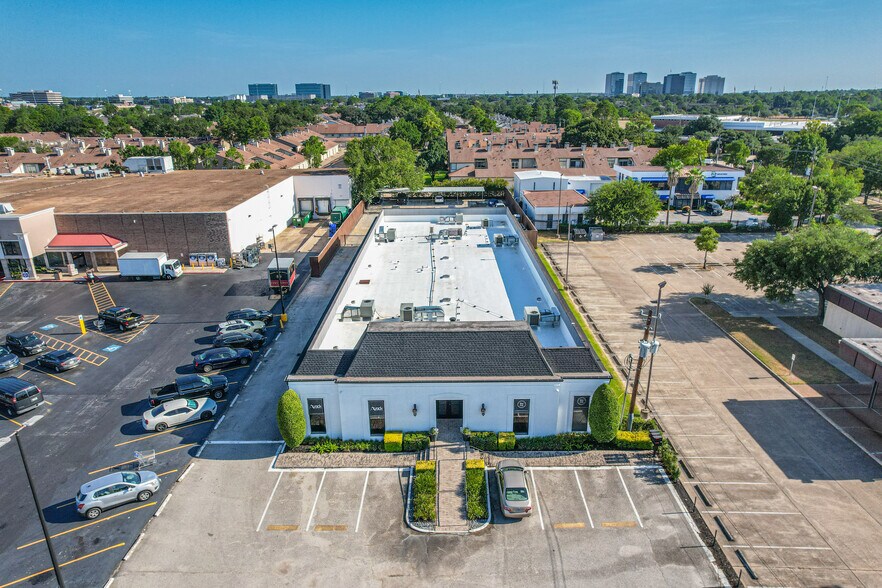 More Photos Of 14340 Memorial Dr, Houston Office For Lease