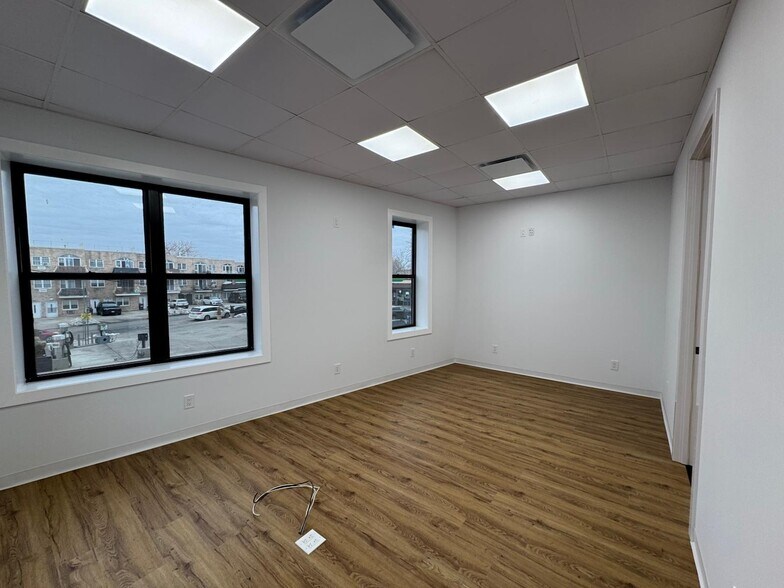 More Photos Of 7102 Myrtle Ave, Ridgewood Storefront Retail Office For Lease
