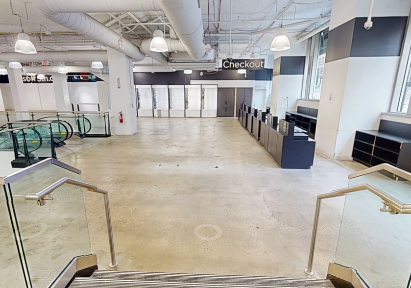 Primary Photo Of 555 12th St NW, Washington Office For Lease