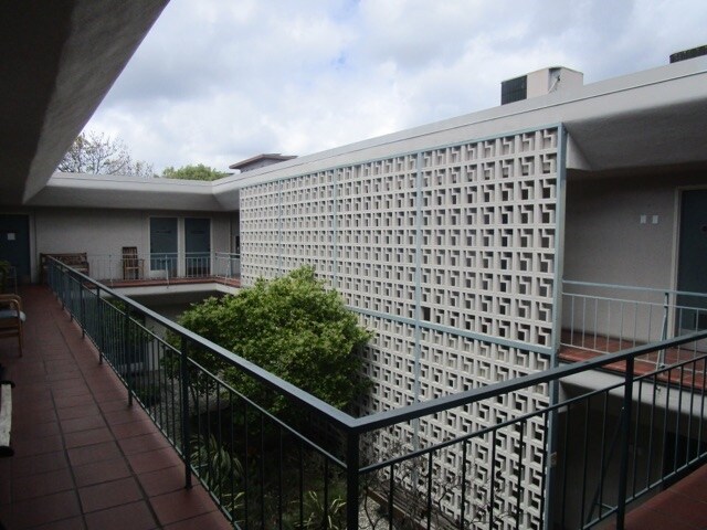 More Photos Of 415 Cambridge Ave, Palo Alto Medical For Lease