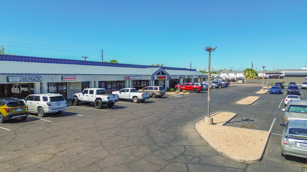 More Photos Of 5270 N 59th Ave, Glendale Unknown For Lease