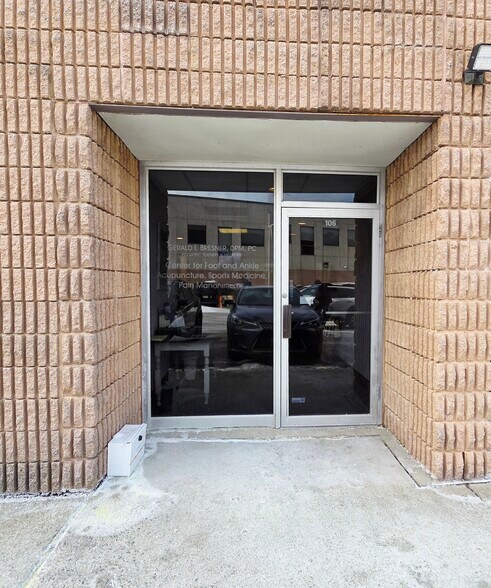 More Photos Of 75 Bloomfield Ave, Denville Medical For Lease