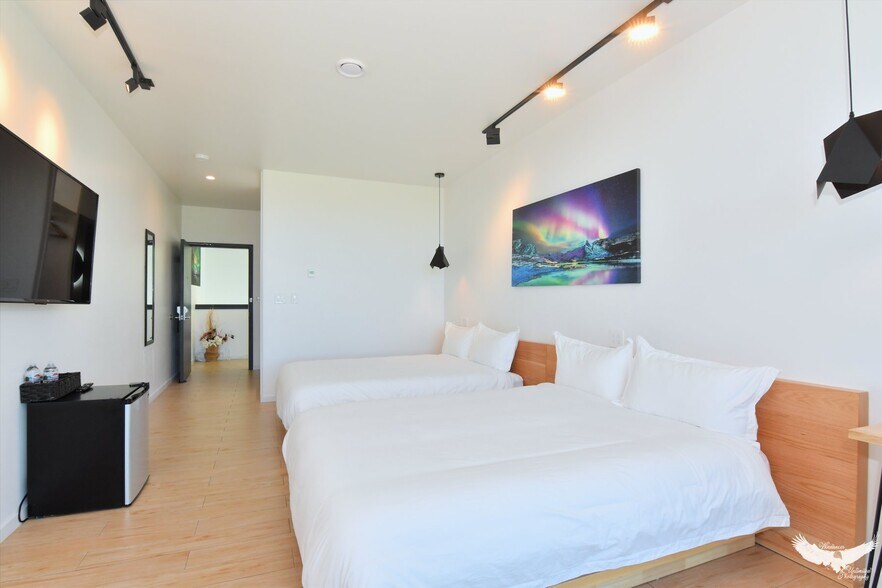 More Photos Of 1110 John Kalinas Rd, Fairbanks Hotel For Sale