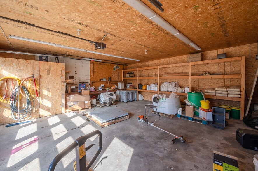 More Photos Of 1002 British Columbia 3, Cawston Winery Vineyard For Sale