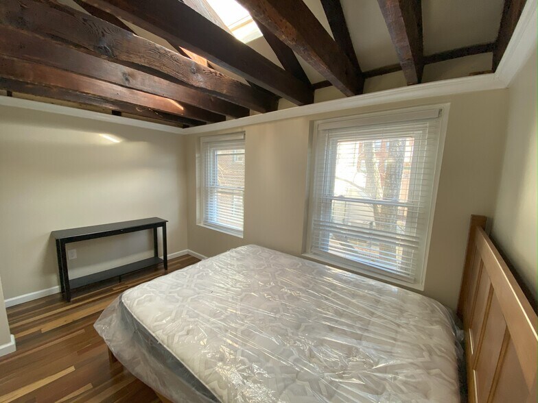 More Photos Of , Philadelphia Unknown For Sale