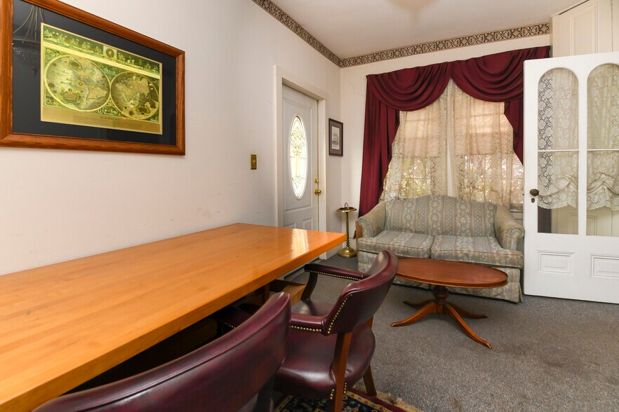 More Photos Of 71 Cooper St, Woodbury Office Residential For Sale