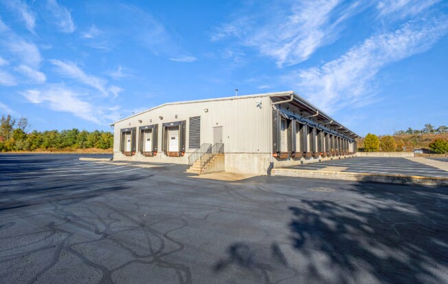 More Photos Of 39 Gilmore Dr, Sutton Truck Terminal For Lease