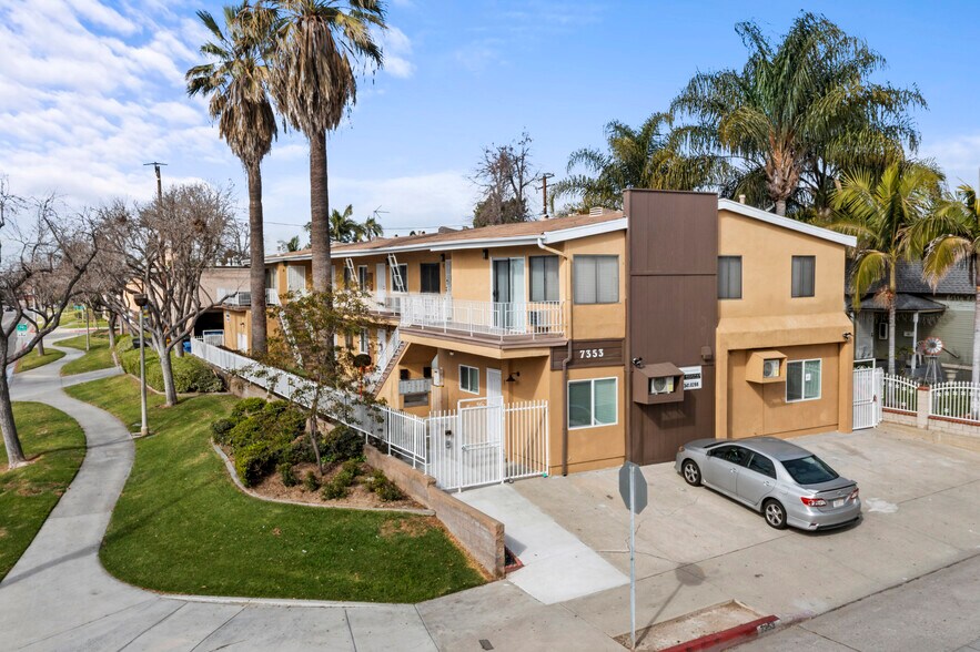 Primary Photo Of 7353 Comstock Ave, Whittier Apartments For Sale